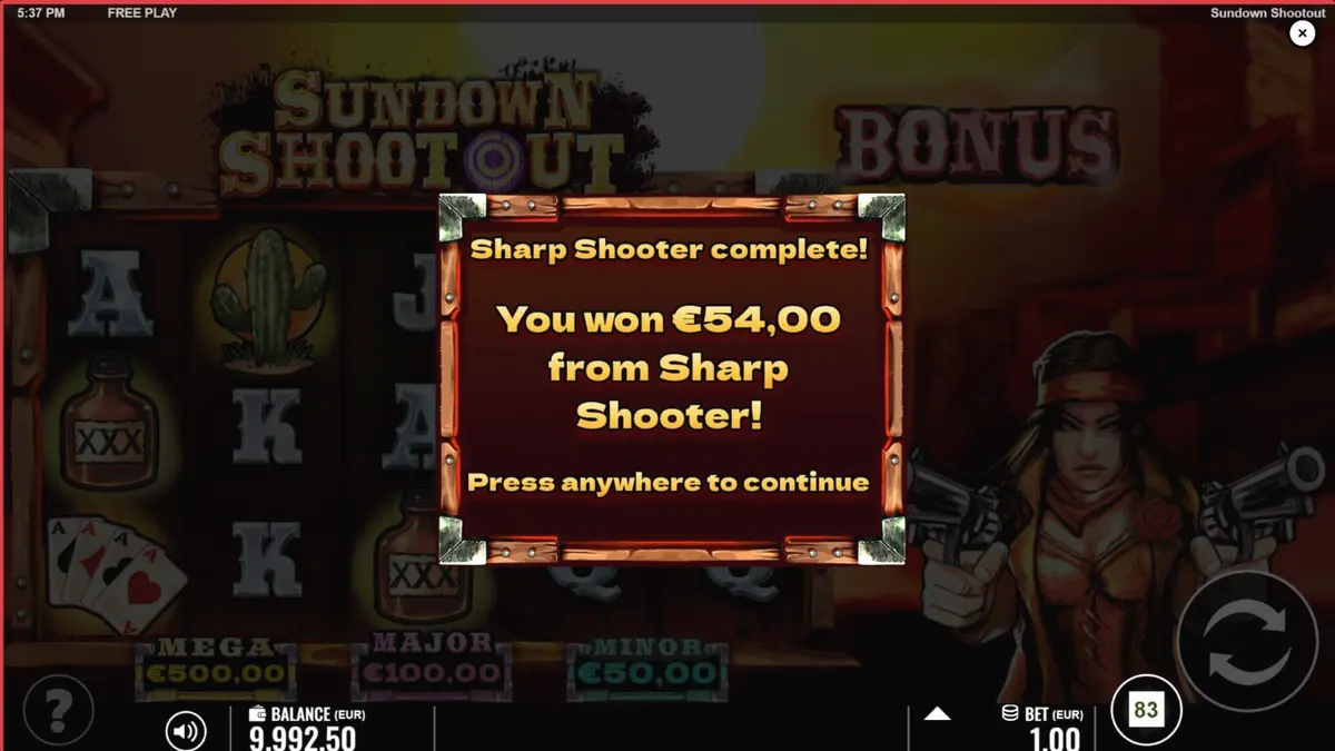 Pemandangan atmosferik Wild West dalam game slot Sundown Shootout